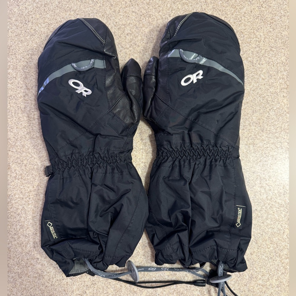 Outdoor Research goretex ski glove mittens women’s size small